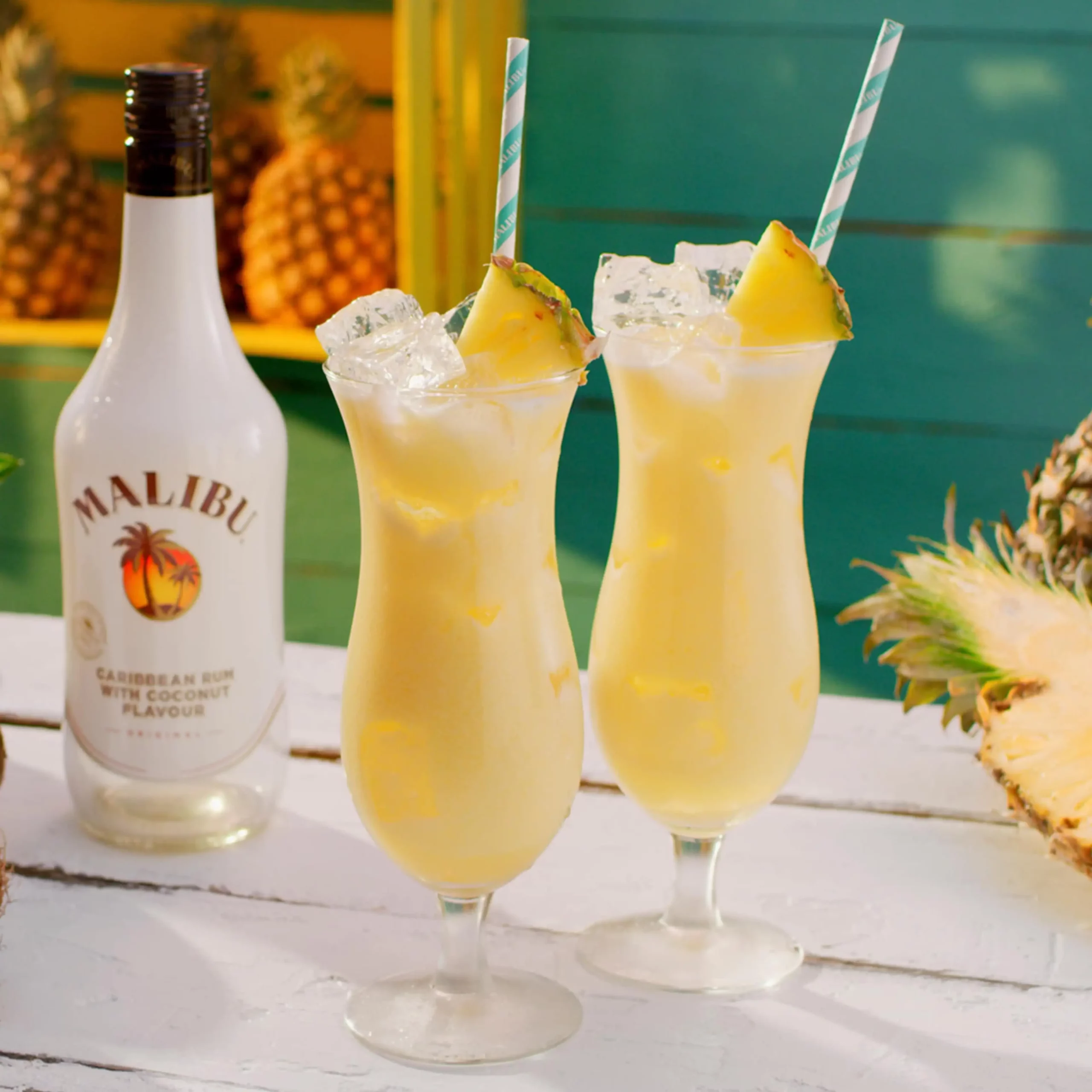 Malibu ananas